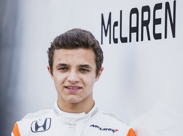 oficial lando norris sera el 3er piloto de mclaren en 2018