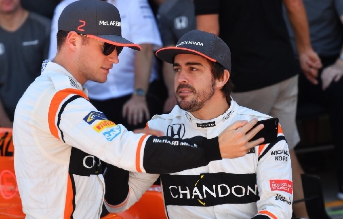 Vandoorne y Alonso