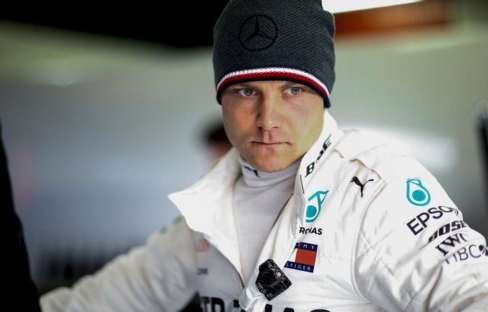 Bottas sabe que debe estar más cerca de Hamilton para quedarse en Mercedes