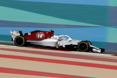 Día positivo para Sauber aún con los inconvenientes