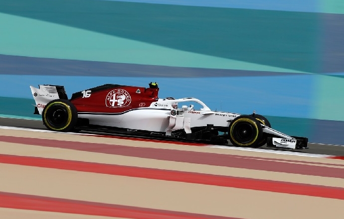 Día positivo para Sauber aún con los inconvenientes