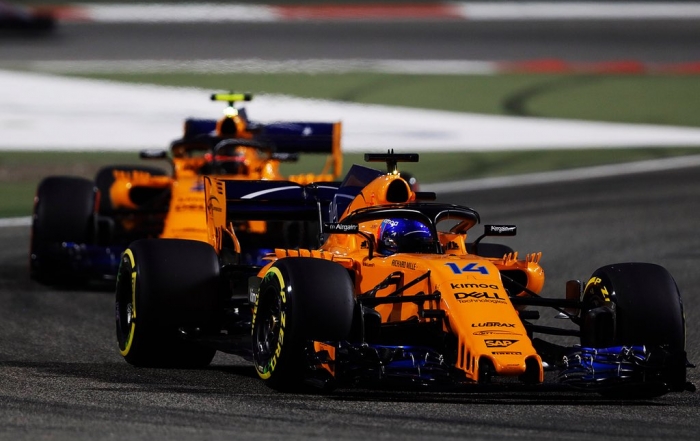 McLaren rescata el fin de semana y suma con los dos monoplazas