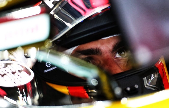 Prost ve positivo para el equipo el fichaje de Sainz