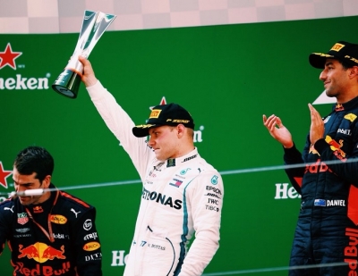 Bottas acarició la victoria en China hasta que apareció Ricciardo