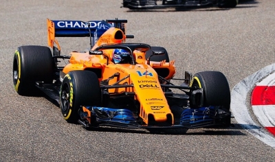 Fernando Alonso tira de McLaren un domingo más y es séptimo