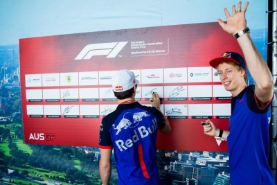 gasly-y-hartley-preparan-el-gran-premio-de-barein