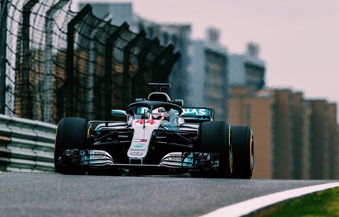 Hamilton marca el ritmo en China