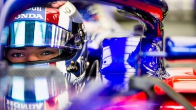 Toro Rosso muestra buena forma en Barhein