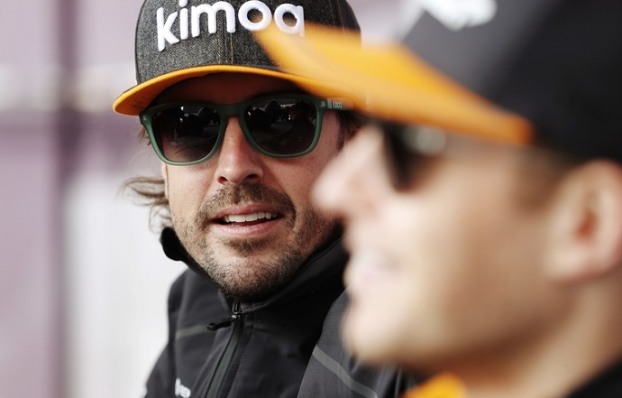 Alonso sobre el MCL33-B: "Es un coche más rápido"