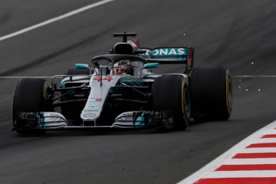 CRÓNICA QUALY: Récord estratosférico de Hamilton en el Circuit con Alonso 8º y Sainz 9º