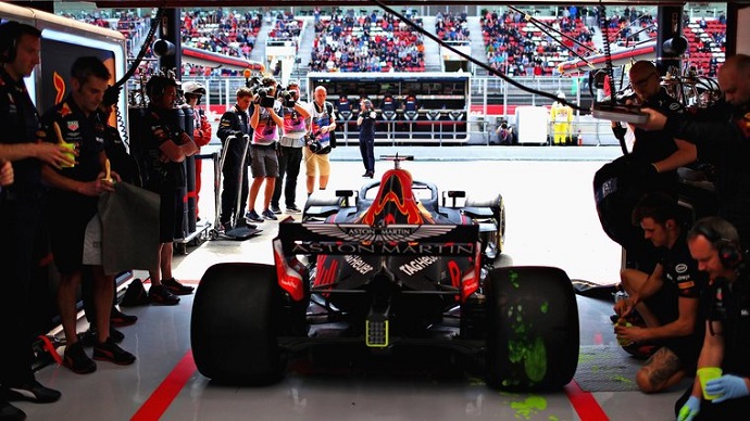 Un viernes de sentimientos encontrados para Red Bull