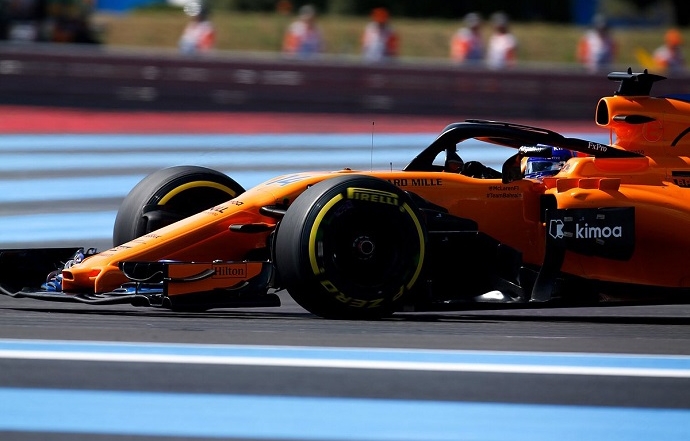 Domingo en Francia-McLaren: Dura carrera sin recompensa