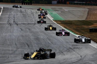 Domingo en Gran Bretaña-Renault: Una de cal y otra de arena para los de Enstone