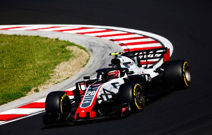 domingo en hungria haas dos pilotos en los puntos