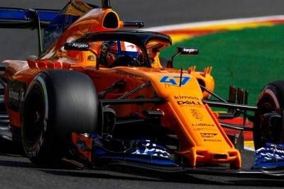 viernes en belgica - McLaren: Norris debuta en una McLaren lenta y errática