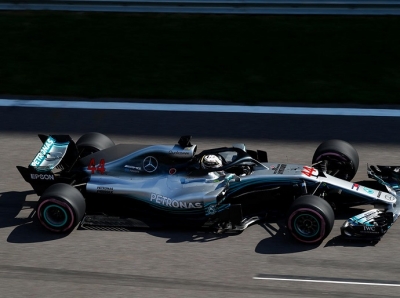 Domingo en Rusia - Mercedes: Hamilton pone en jaque el mundial