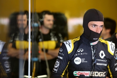 sabado-en-italia-renault-sainz-7o-en-su-cumpleanos-delante-de-hulkenberg