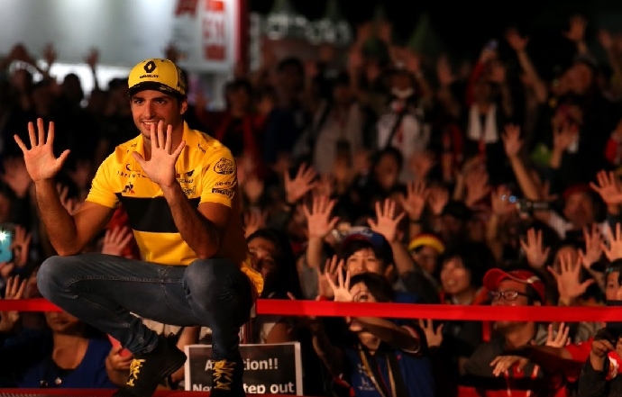 Renault no esperaba estar tan atrás según Sainz