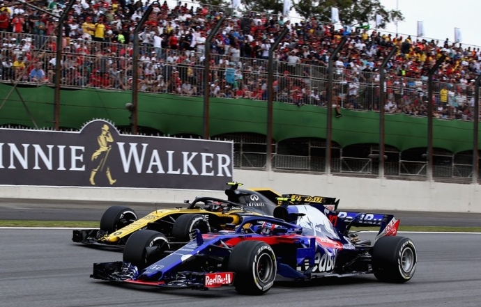 Domingo en Brasil-Toro Rosso: Carrera complicada sin recompensa