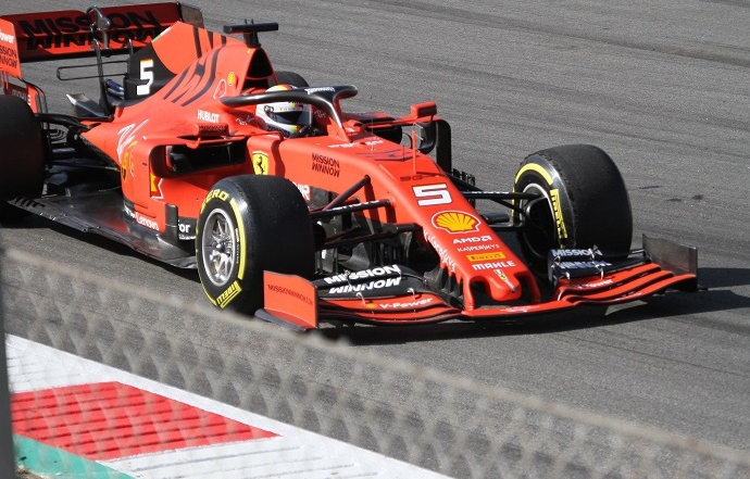 Test-en-Barcelona-Dia-1-Ferrari-impecable