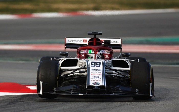 Test en Barcelona - Dia 2 - Alfa Romeo apunta maneras