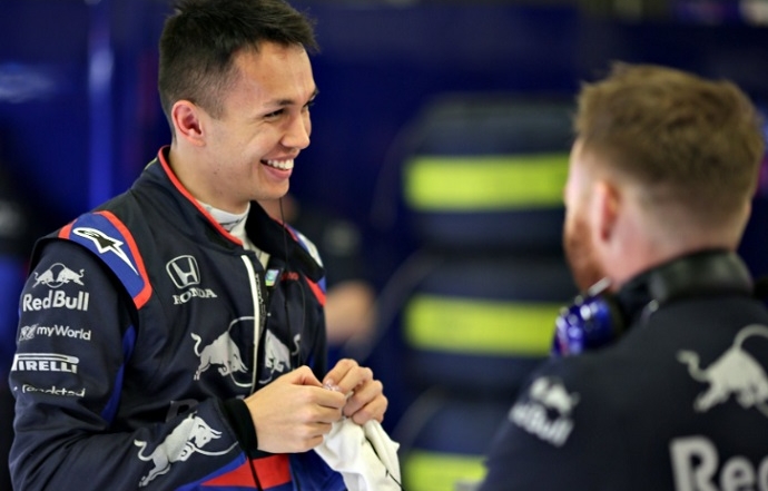 CRÓNICA- Test en Barcelona-Dia 4: Albon se desmelena a costa del C5; Norris 8º