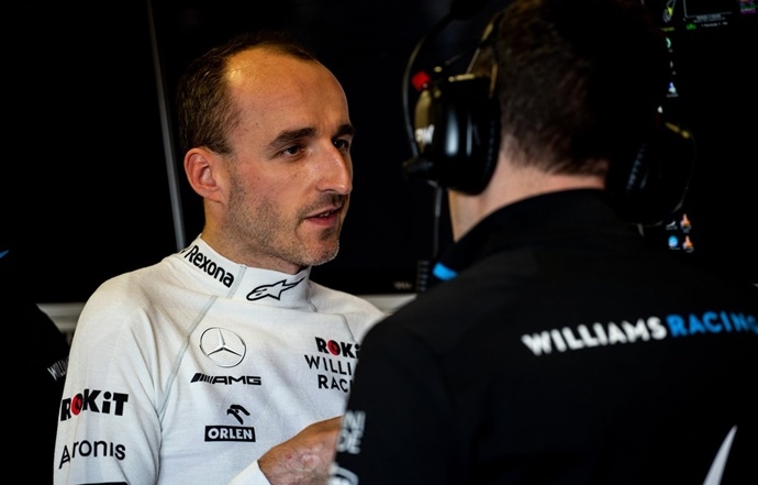 Villeneuve sobre el regreso de Kubica: "No es bueno para la F1 que alguien con discapacidad participe en ella"