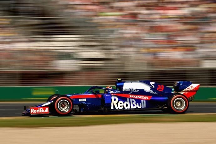 Sábado en Australia - Toro Rosso: Los toros se atoran en la Q2