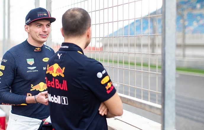 Red Bull tocó fondo en Baréin, según Verstappen