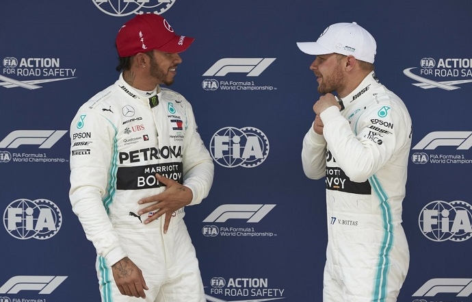 Sábado en China - Mercedes: Primera fila y tan contentos