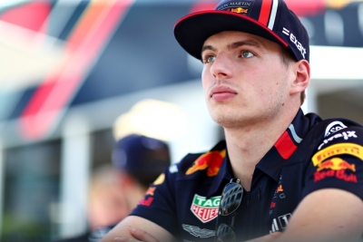 “Creo en el proyecto”, asegura Verstappen tras las declaraciones de Marko sobre una posible salida