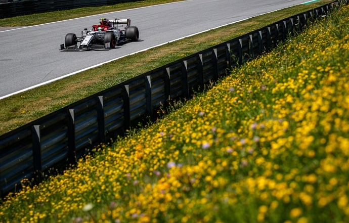 Viernes en Austria - Alfa Romeo: "Empezando con el pie derecho"