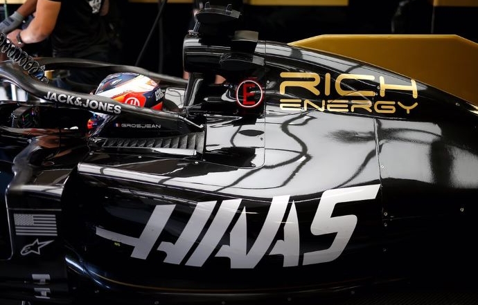 Sigue la telenovela para el patrocinador principal Haas: Rich Energy anuncia cambio de nombre y de CEO