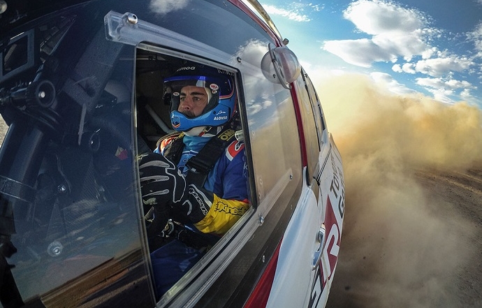 Alonso probador de Toyota sin confirmar su participación en el Dakar 2020