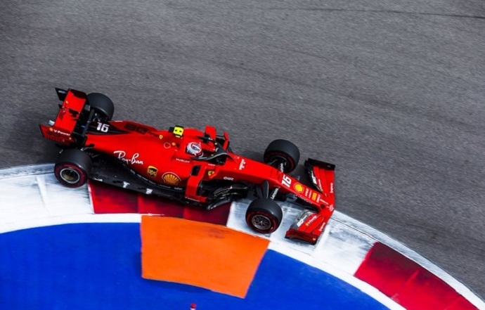 Libres en Rusia: Leclerc muy fuerte lidera la primera sesión y sólo se ve superado por Verstappen en los Libres 2