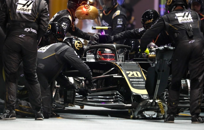 domingo en singapur haas cerca de los puntos