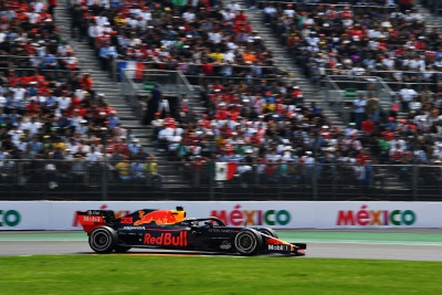 Domingo en México - Red Bull: Al filo del desastre