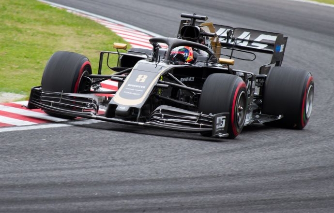 Viernes en Japón – Haas con Grosjean a media tabla en el inicio de un fin de semana diferente