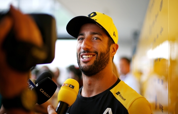 Ricciardo: "Por el bien de todos, debemos tratar de mantener la positividad"