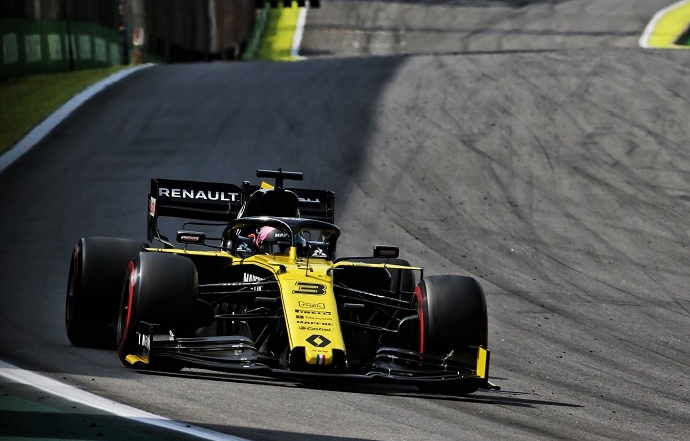 Domingo en Brasil - Renault: Ricciardo remonta tras su incidente con Magnussen