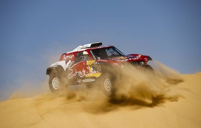 Dakar 2020 Etapa 10: Sainz da un golpe sobre la mesa en una etapa reducida