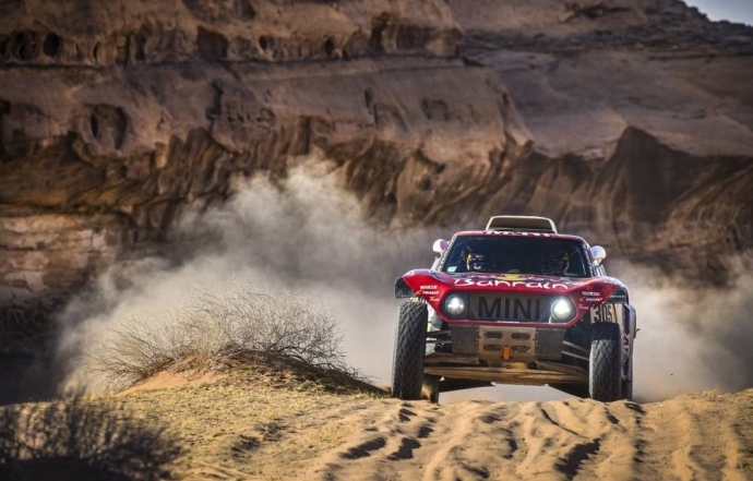 Dakar 2020 Etapa 5: Sainz y Cruz ganan su segunda etapa y se aferran al liderato