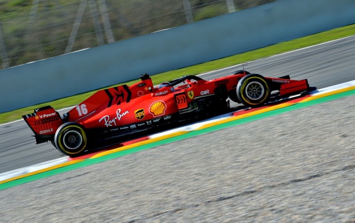 Leclerc afirma que el nuevo Ferrari permite una mayor flexibilidad para ponerlo a punto