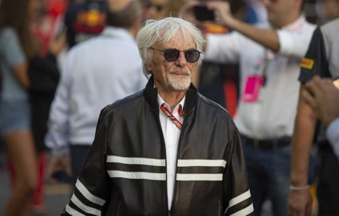 Ecclestone: “Habría ido tras Briatore para liderar Ferrari”