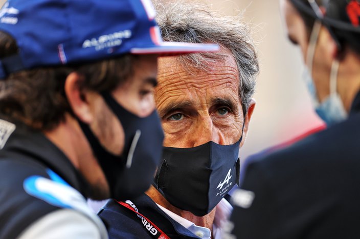 Alain Prost aplaude el compromiso de Fernando Alonso con Alpine