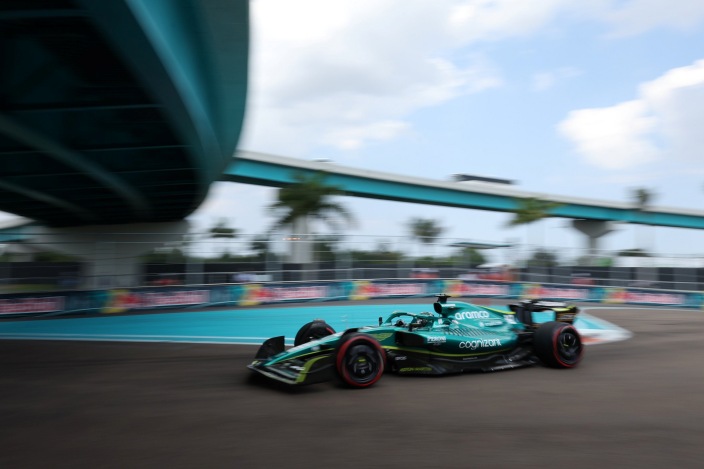 Sábado en Miami - Aston Martin