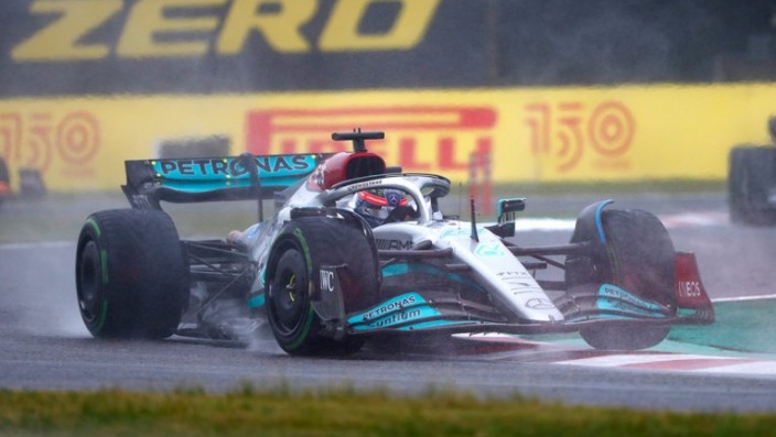 Domingo en Japón - Mercedes: Alpine les moja la oreja