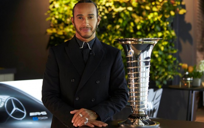 Lewis Hamilton y Mercedes, en busca del octavo título